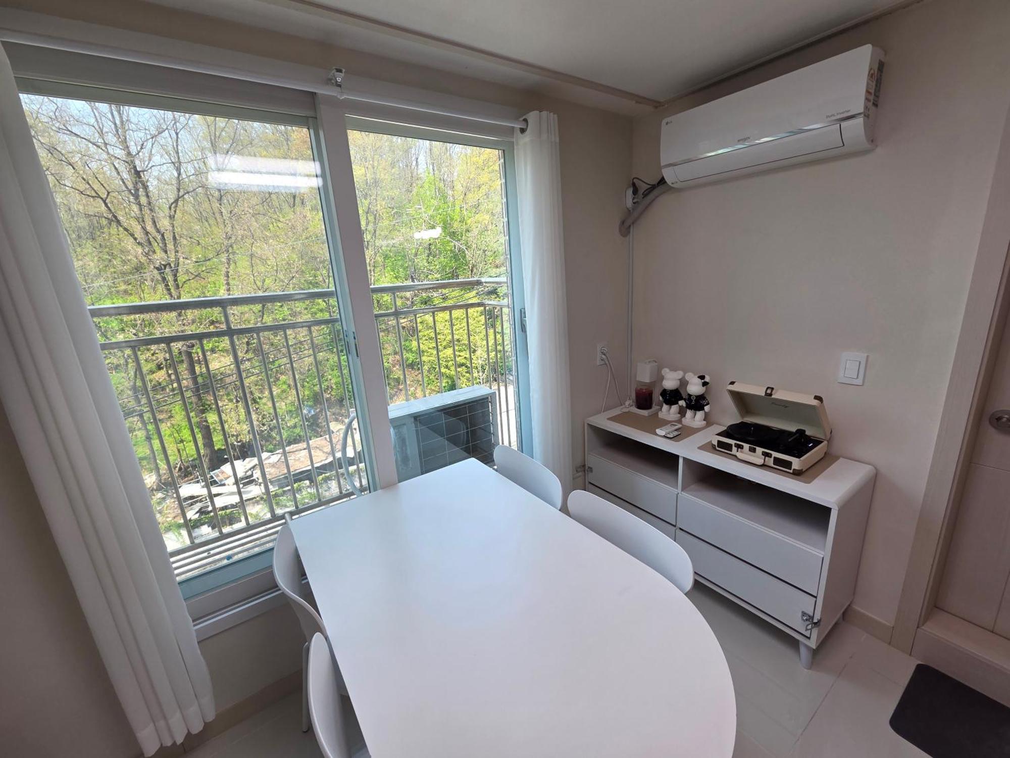 Jw'S Bukhansan Healing Stay I Seoul Bagian luar foto